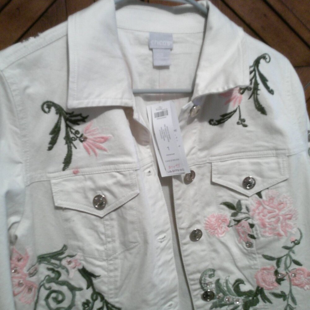 CHICO - Picture 2 of 4